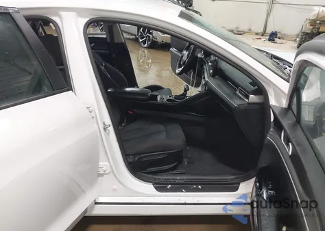 2022 Kia K5 Lxs z USA, uszkodzony, nr VIN 5XXG14J23NG118875